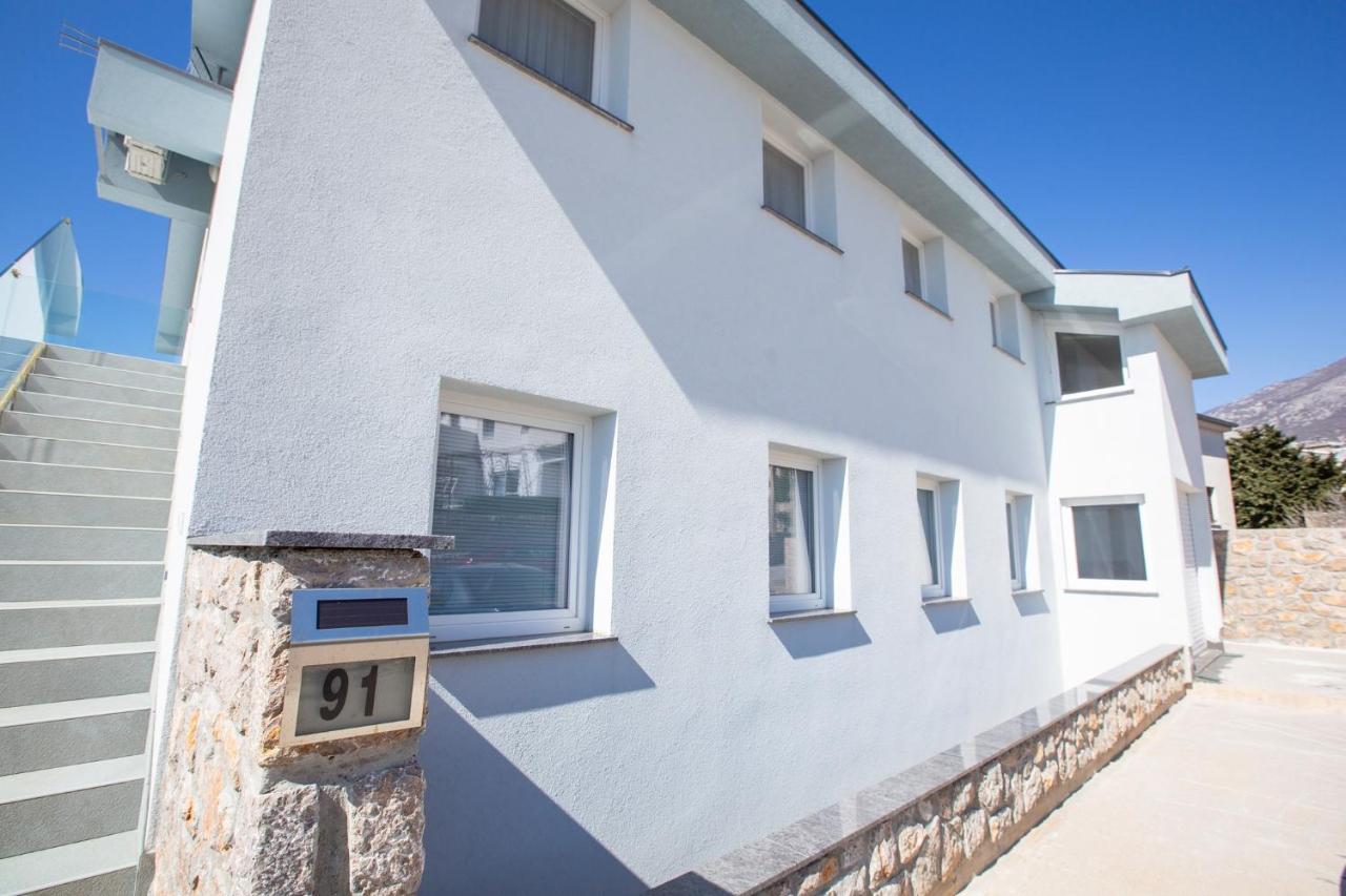 Apartament Mayana Cesarica Zewnętrze zdjęcie